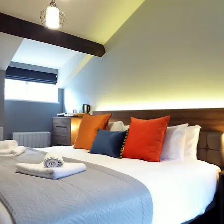 The Smeaton At Claremont *