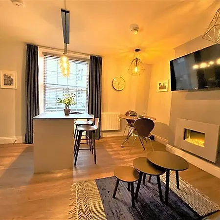 The Smeaton At Claremont Apartment Leeds (West Yorkshire)