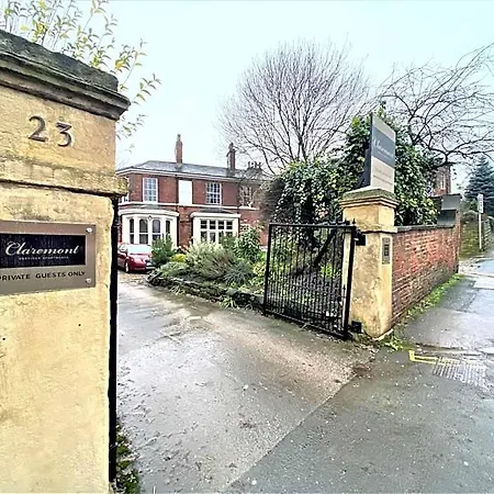 The Smeaton At Claremont Apartment *