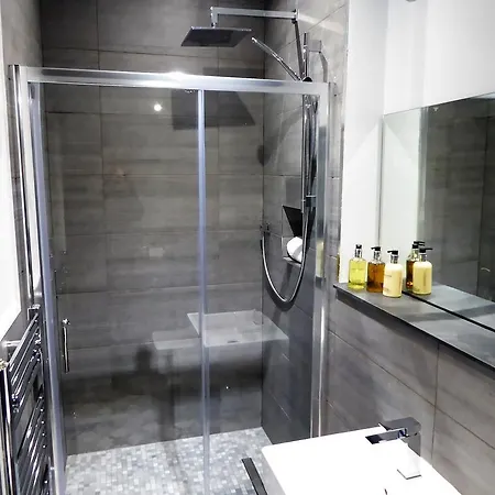 The Smeaton At Claremont Apartment Leeds (West Yorkshire)