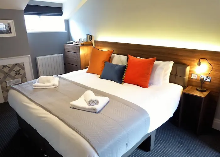 The Smeaton At Claremont Apartment